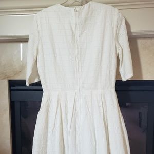 GAP Dresses - NWT white eyelet dress with pockets from the Gap GAP Dresses - NWT white eyelet dress with pockets from the Gap